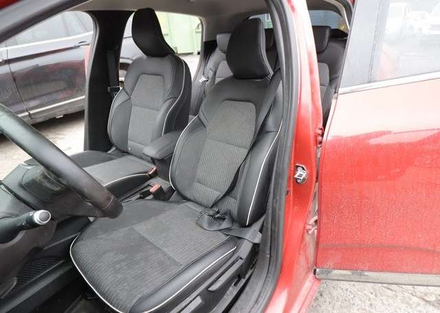 Renault Clio 2019-->> (Type V) , Motorkode: H4D 4, Girkassekode: 