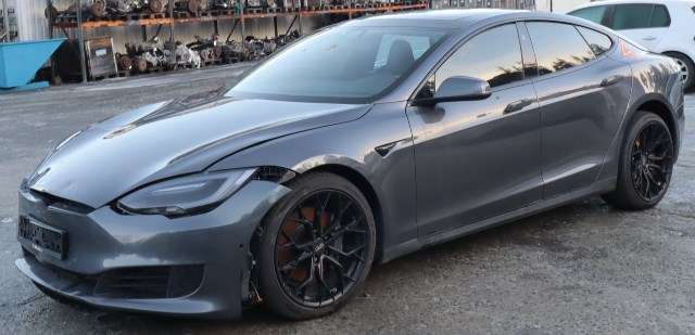 Tesla Model S, 2016-2021 (Fase 2)  delebil , Motorkode: L2S