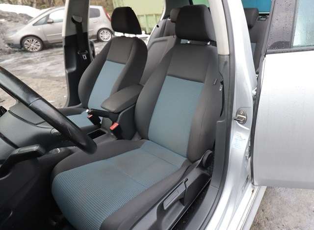 VW Golf VI 2008-2012 , Motorkode: CAYC, Girkassekode: MDZ