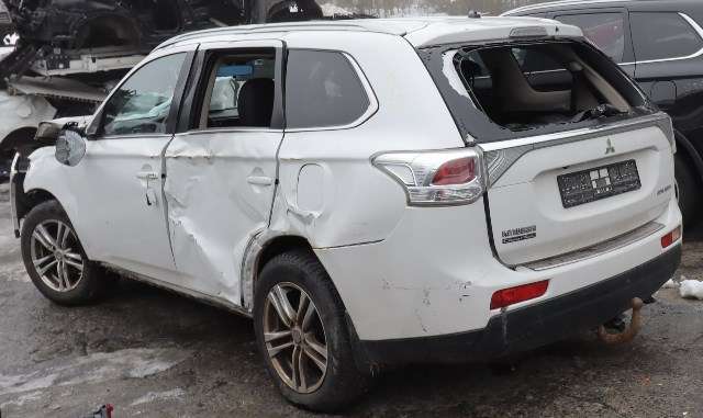 Mitsubishi Outlander 2012-2015 (Type III, Fase 1) , Motorkode: 4J11, Girkassekode: F1CJA