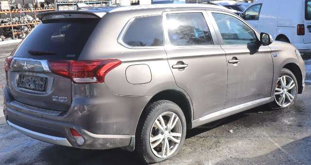 Mitsubishi Outlander 2015-->> (Type III, Fase 2) , Motorkode: 4B11, Girkassekode: 