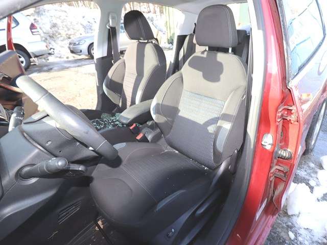 Peugeot 208 2012-2019 (Type I) delebil , Motorkode: HMZ, Girkassekode: 