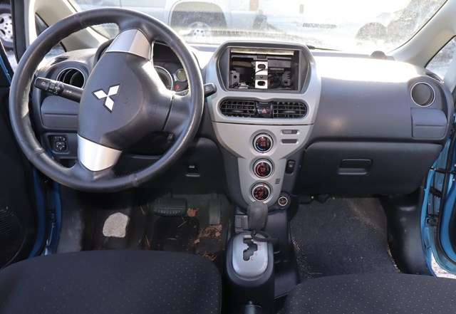 Mitsubishi i-MiEV 2010-->> , Motorkode: Y4F1, Girkassekode: 