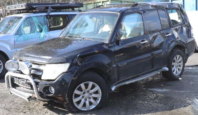 Mitsubishi Pajero 2007-2016 (Type IV, Fase 1) , Motorkode: 4M41, Girkassekode: V5AWF