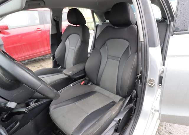 Audi A1 2010-2014 (Type I, Fase 1) delebil , Motorkode: CBZA, Girkassekode: LGQ