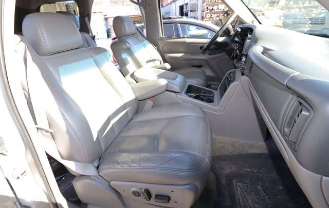 Chevrolet Tahoe 2001-2005 (Type II) , Motorkode: LM7, Girkassekode: 