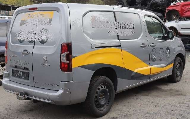 Peugeot Partner 2019-->> (Type III) , Motorkode: YHZ, Girkassekode:
