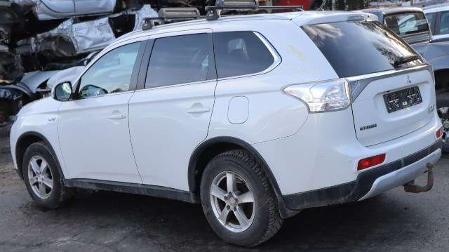 Mitsubishi Outlander 2012-2015 (Type III, Fase 1) , Motorkode: 4B11, Girkassekode: 