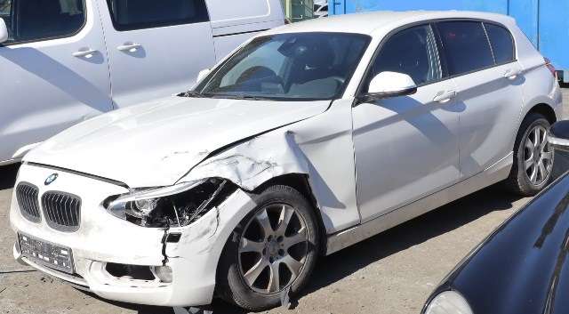 BMW 1-Serie 2011-2015 (Fase 1) (F20/F21) (F20/F21), Motorkode: N47-D20 C, Girkassekode: 