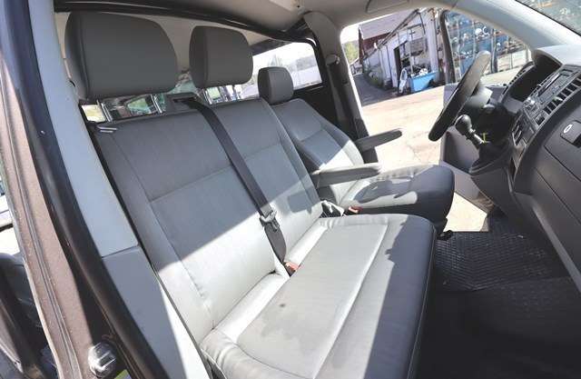 VW Transporter / Caravelle 2009-2015 (Fase 2) (T5) (T5), Motorkode: CFCA, Girkassekode: NTH
