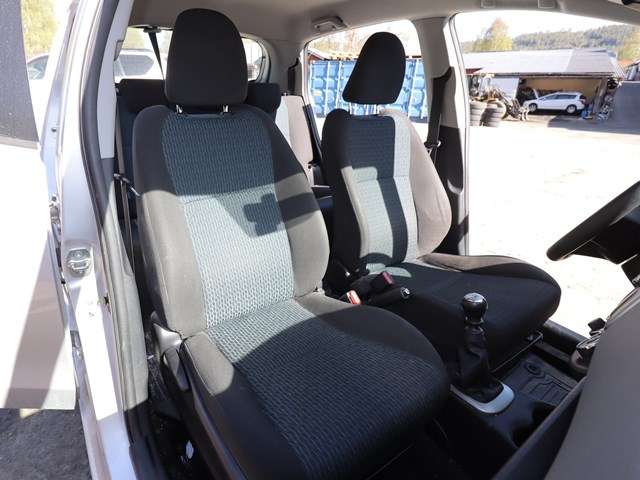 Toyota Yaris 2012-2014 (Type III, Fase 1) , Motorkode: 1NR-FE, Girkassekode: 