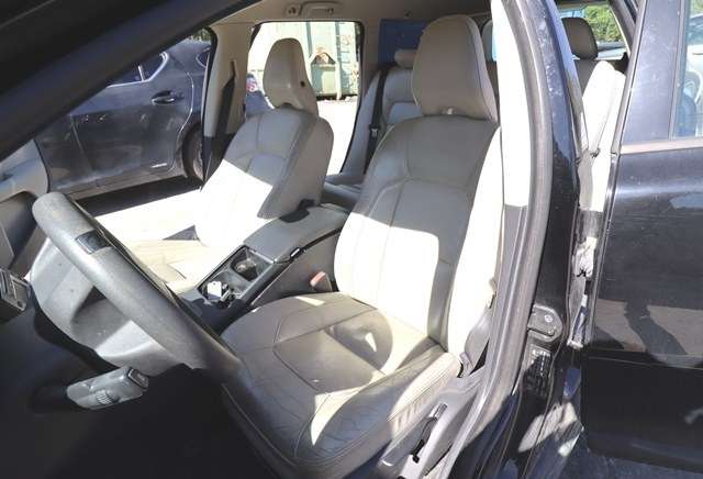 Volvo V70 2007-2013 (Type III, Fase 1) , Motorkode: D 4164 T, Girkassekode: 