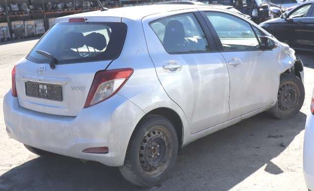 Toyota Yaris 2012-2014 (Type III, Fase 1) delebil , Motorkode: 1NR-FE, Girkassekode: 
