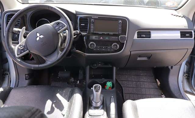 Mitsubishi Outlander 2012-2015 (Type III, Fase 1) , Motorkode: 4B11, Girkassekode: 