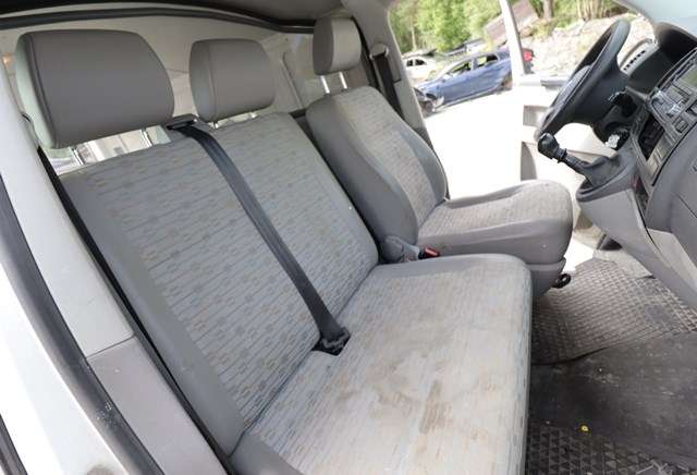 VW Transporter / Caravelle 2009-2015 (Fase 2) (T5) (T5), Motorkode: CAAB, Girkassekode: LRS