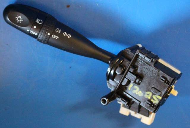 Bryter blink til Suzuki Grand Vitara 2005-2015 (Type III)