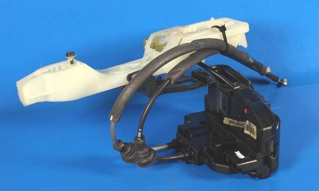 Låsekasse venstre foran til Hyundai Santa Fe 2006-2009 (Type II, Fase 1)  (HYUNDAI|81310-2B020|)