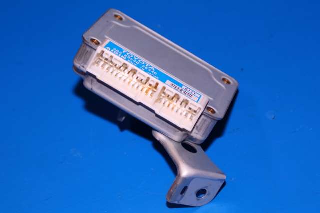 Styreenhet diverse til Toyota Hiace 2007-2012 (Fase 3) (TOYOTA|89540-26340|)