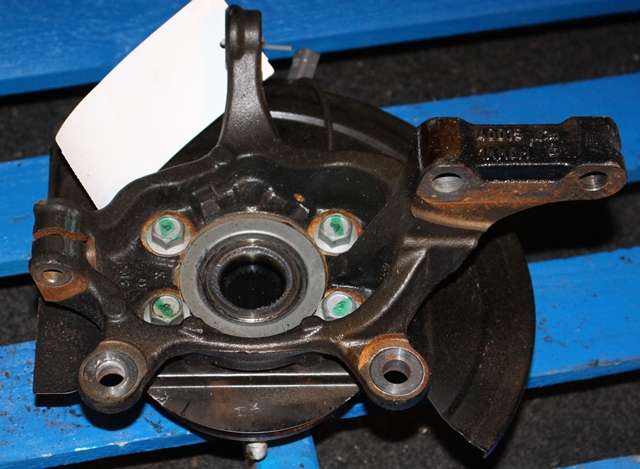 Wheel Spindle Left Front til Nissan Juke 2010-2014 (Fase 1)  