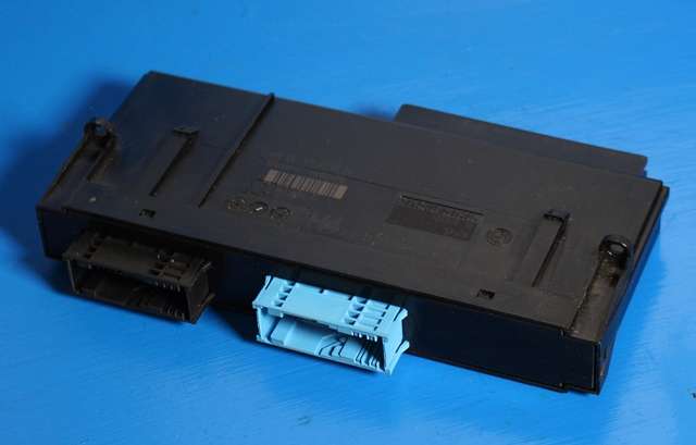 Styreenhet comfort (BCM) til BMW 3-Serie, 2005-2011 (E90/E91/E92/E93) (E90/E91/E92/E93) (BMW|61.35-9 131 178)