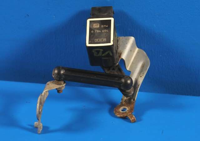 Sensor nivå til BMW 1-Serie 2004-2011 (E81/E82/E87/E88) (E81/E82/E87/E88) (BMW|6 784 694|)
