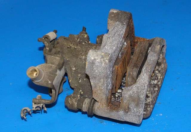 Bremsecaliper høyre bak til Peugeot 5008 2010-2017 (Type I)  