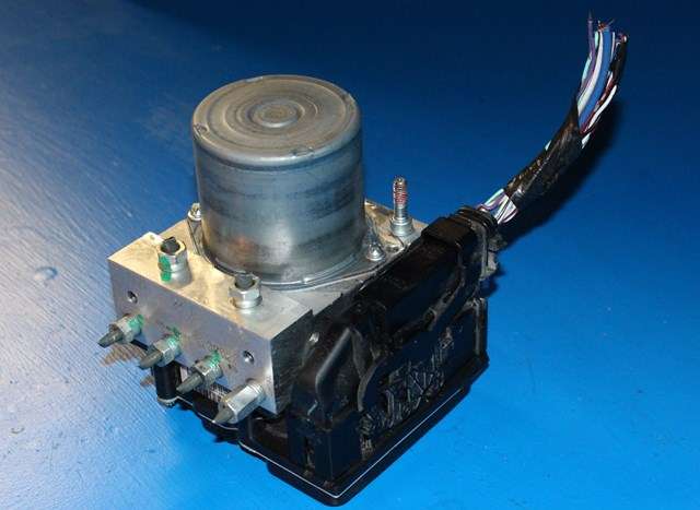 ABS sentral til Toyota Verso, 2009-2016 (Type III)  (BOSCH|0 265 230 017)