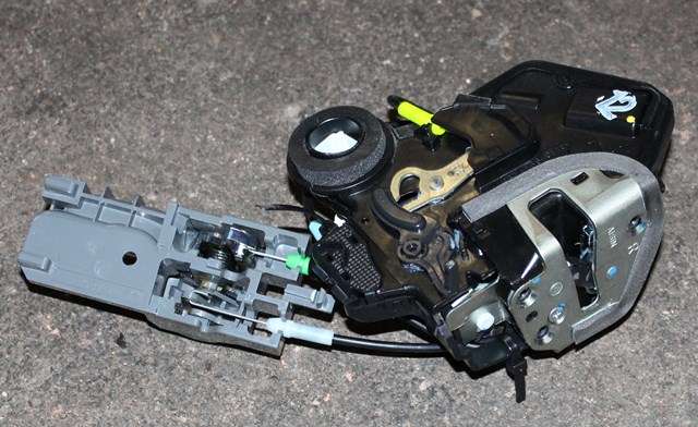 Låsekasse høyre bak til Toyota Hilux, 2006-2011  