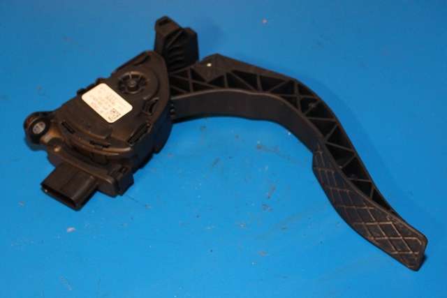 Pedal gass til Audi Q5, 2008-2012 (Type I, Fase 1)  (HELLA|6PV 009 505-21)