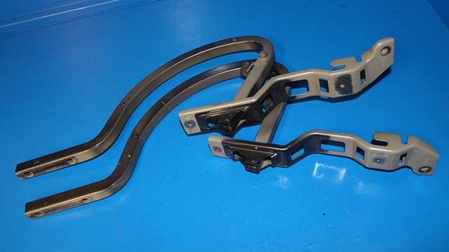 Hengsler til Lexus IS, 2006-2013 (Type II) (XE20) (XE20)