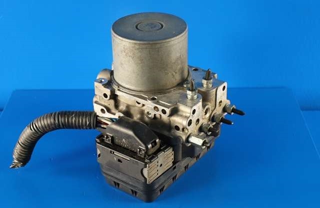 ABS sentral til Toyota Corolla, 2007-2013 (ADVICS|133800-4030)