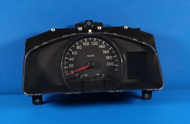 Instrumentpanel til Nissan NV200 2010-2019