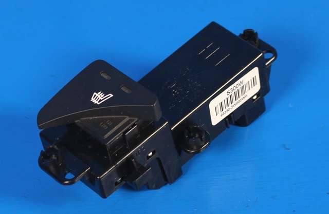 Bryter setevarme til Kia Sportage, 2010-2016 (Type III)  (KIA|93330-3W000)