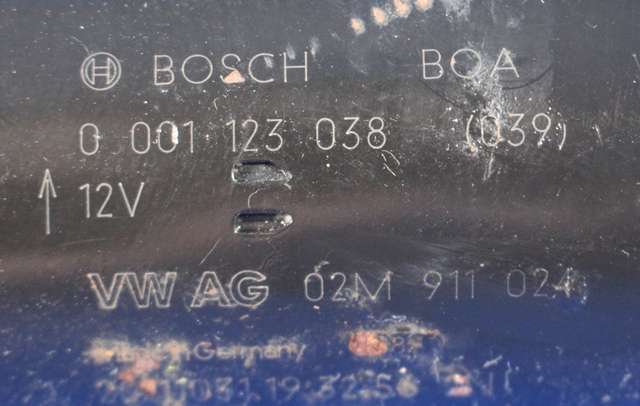 Starter diesel til VW Transporter / Caravelle 2009-2015 (Fase 2) (T5) (T5) (BOSCH|0 001 123 038|02M 911 024|)