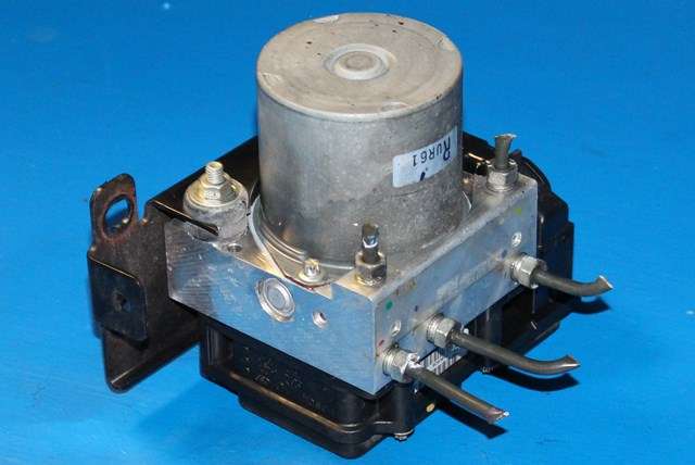 ABS sentral til Mazda BT-50 2007-2013  (BOSCH|0 265 231 027|UR61-43-7AO|)