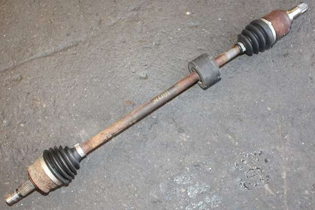 Drivaksel høyre foran, bensin/manuell til Ford Ka, 2008-2015 (Type II)
