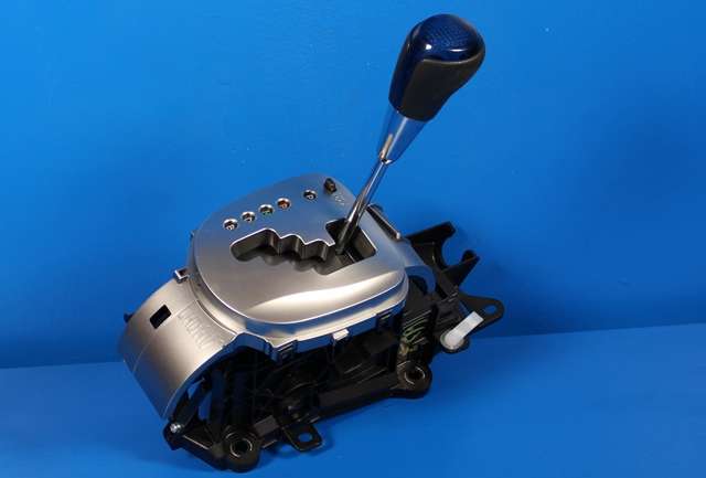 Girstang/girvelger automat til Toyota Yaris, 2012-2014 (Type III, Fase 1)