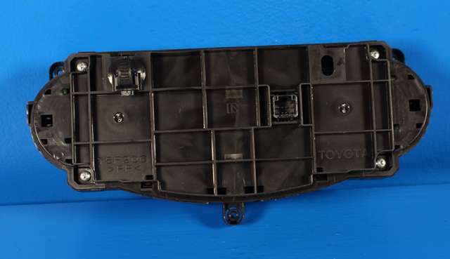 Varmeapparat betjening til Toyota Yaris 2012-2014 (Type III, Fase 1) (TOYOTA|55900-0D340|)