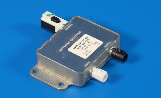Styreenhet antenne til Mercedes GLK, 2008-2015 (X204) (X204) (MERCEDES|A 463 820 37 89)