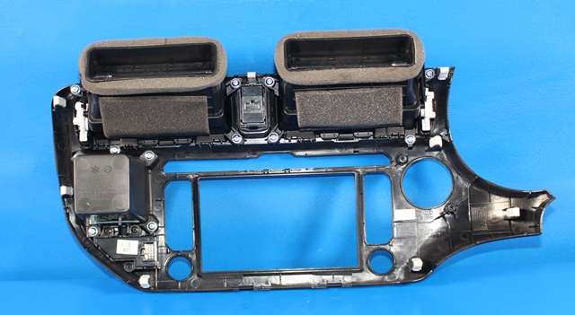 Dashbord friskluftdyse midtkonsoll til Kia Rio 2011-2017 Type III (KIA|97420-1W000|)