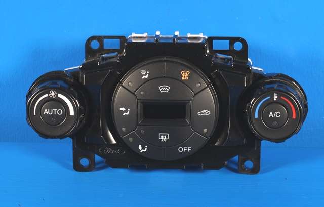 Varmeapparat betjening til Ford Fiesta, 2008-2012 (Type VI, Fase 1)  (FORD|8A6T-18C612-BL)