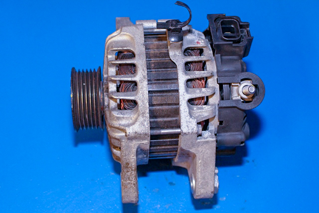 Dynamo til Hyundai i30 2007-2012 (Type I)  (VALEO|2655447|37300-2B101. 13|)