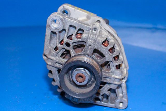 Dynamo til Hyundai i30 2007-2012 (Type I)  (VALEO|2655447|37300-2B101. 13|)