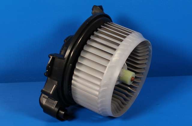 Varmeapparat motor til Toyota Yaris, 2012-2014 (Type III, Fase 1)