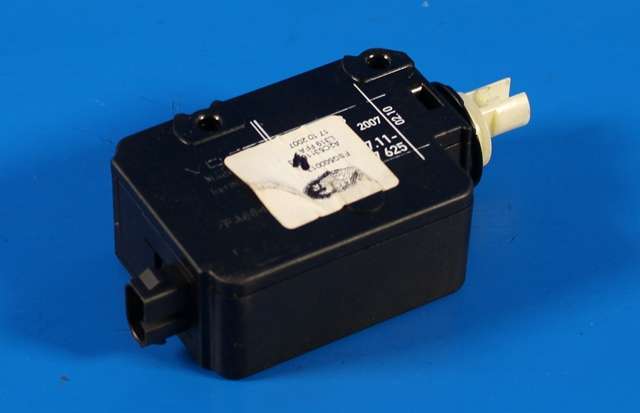 Tanklokk motor/aktuator til Land Rover Discovery 2005-2009 (Type III)  (LAND ROVER|FSG500013|)