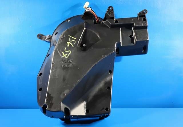 Bilstereo sub-woofer til Mitsubishi ASX 2010-2019  (MITSUBISHI|8720A136|)