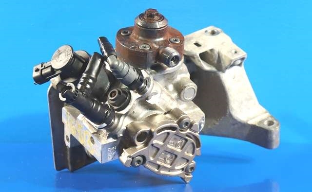 Dieselpumpe til Peugeot 308 2011-2013 (Type I, Fase 2) (BOSCH|0 445 010 516|96 884996 80|)