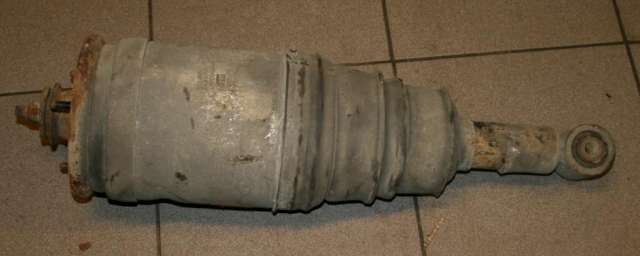 Fjærbein høyre bak til Land Rover Discovery 2005-2009 (Type III) (LAND ROVER|RPD500880|)