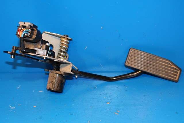 Pedal gass til Isuzu D-Max 2007-2012 (Type I)
