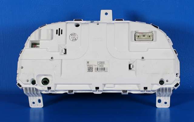 Instrumentpanel til Mitsubishi Outlander 2010-2012 (Type II, Fase 2)  (MITSUBISHI|8100B855|)